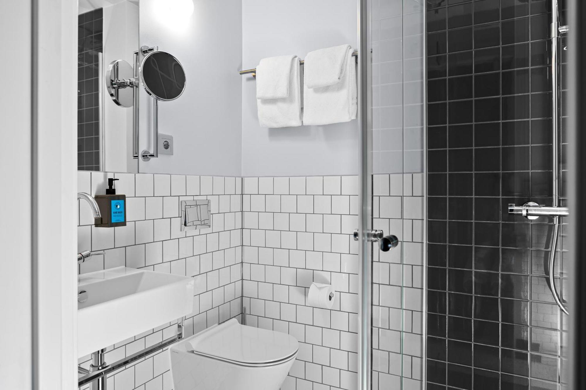 Compact Double