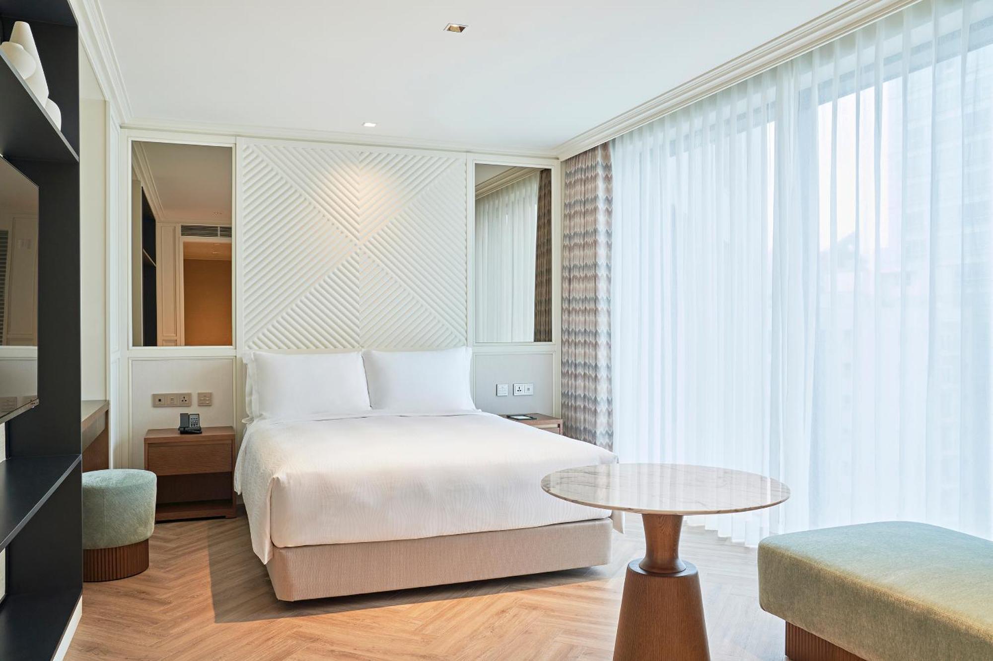 Superior Double Room with City View,1442688880:JPEG