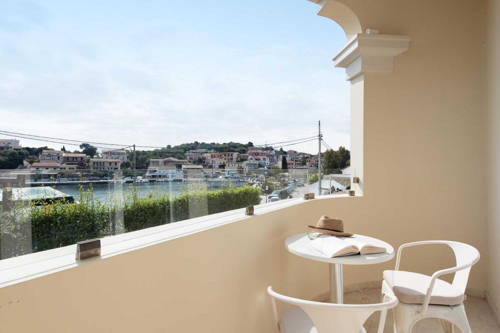 Double Room Extra Bed Side Sea View
