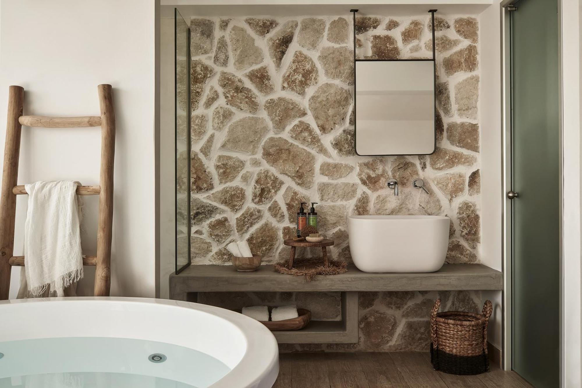 Junior Suite Indoor Jacuzzi