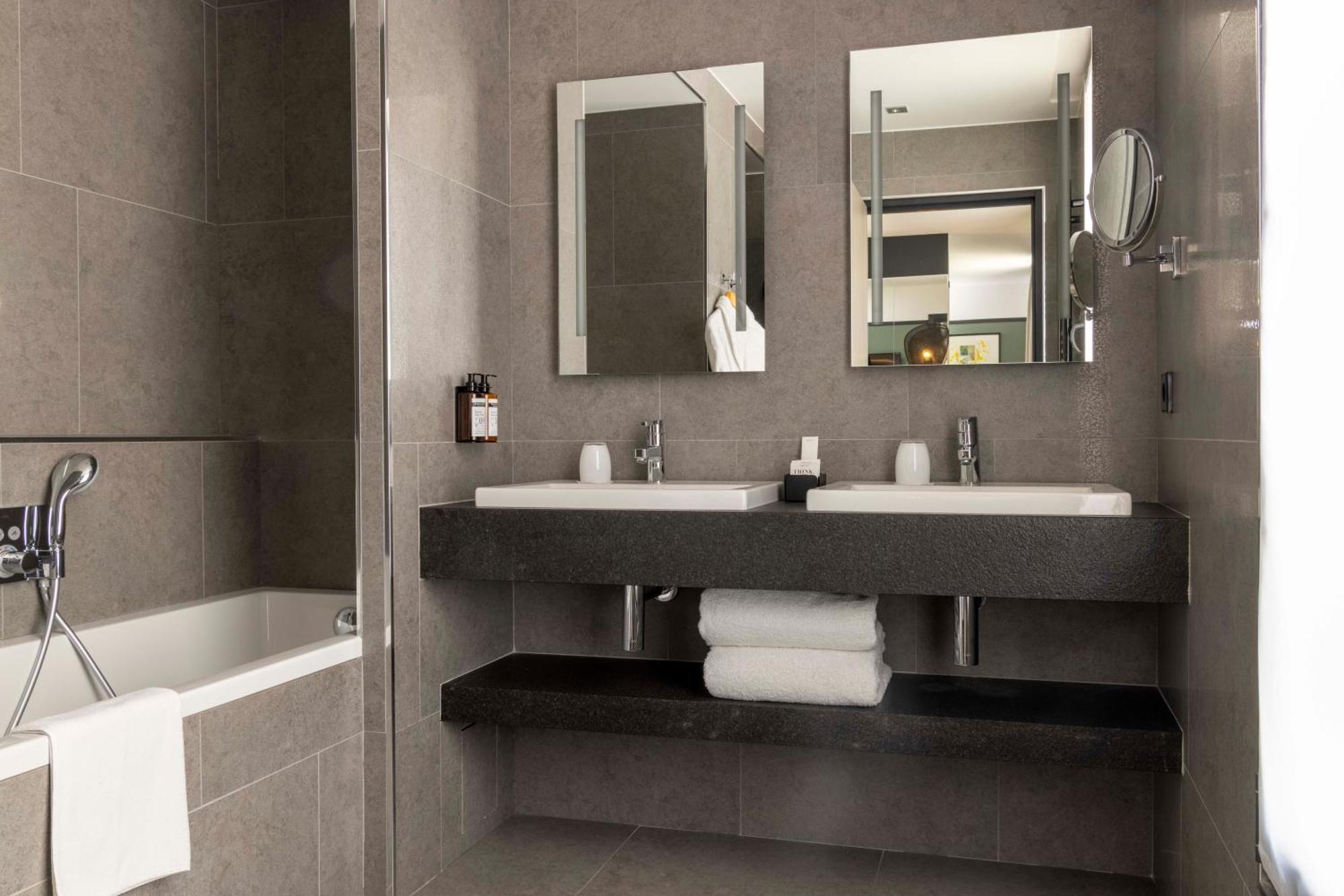 Prestige Suite