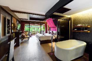 Deluxe Double or Twin Room Garden View