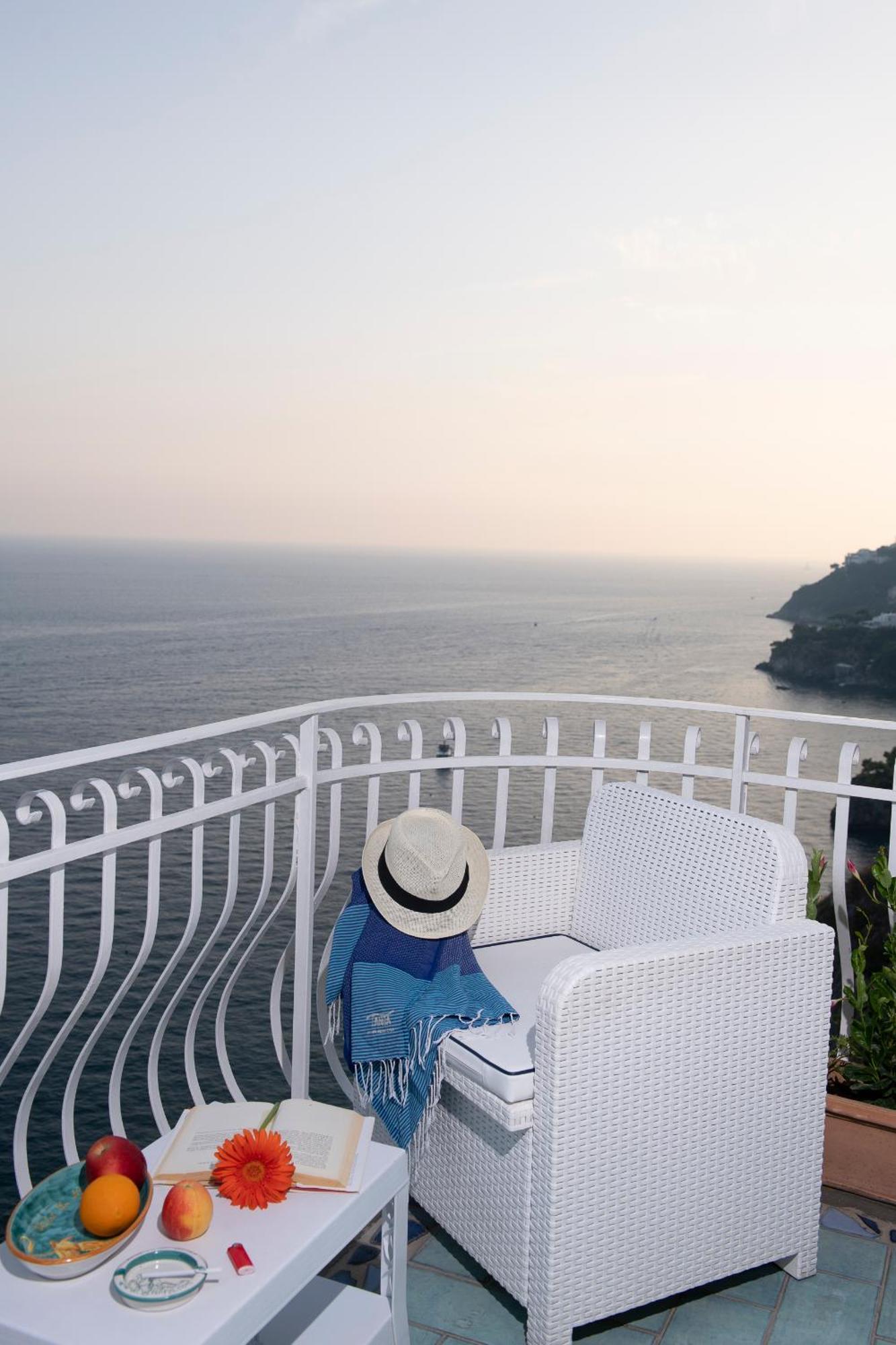 Junior Suite Sea View Spa Bath