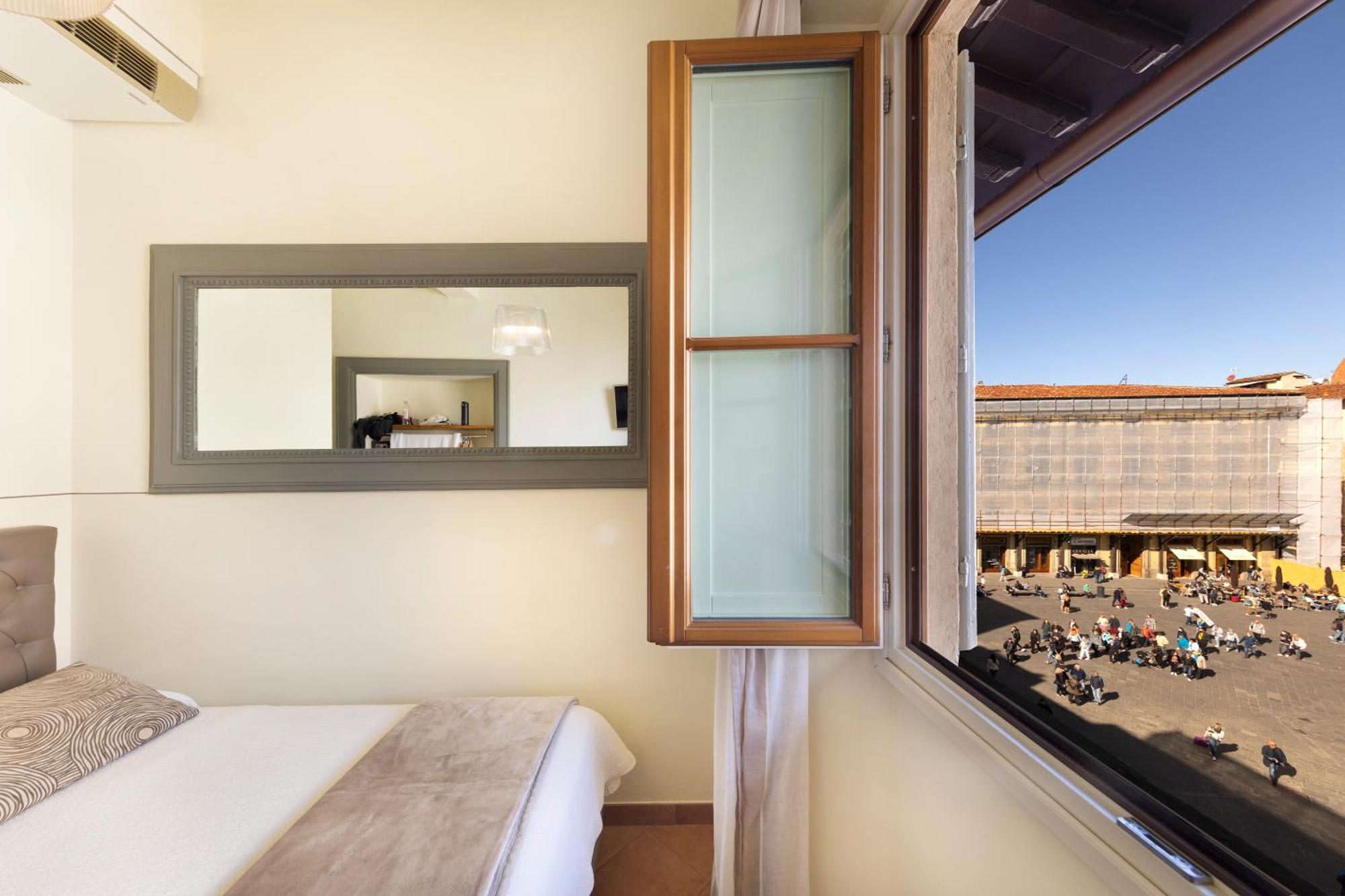 Single Room Duomo View