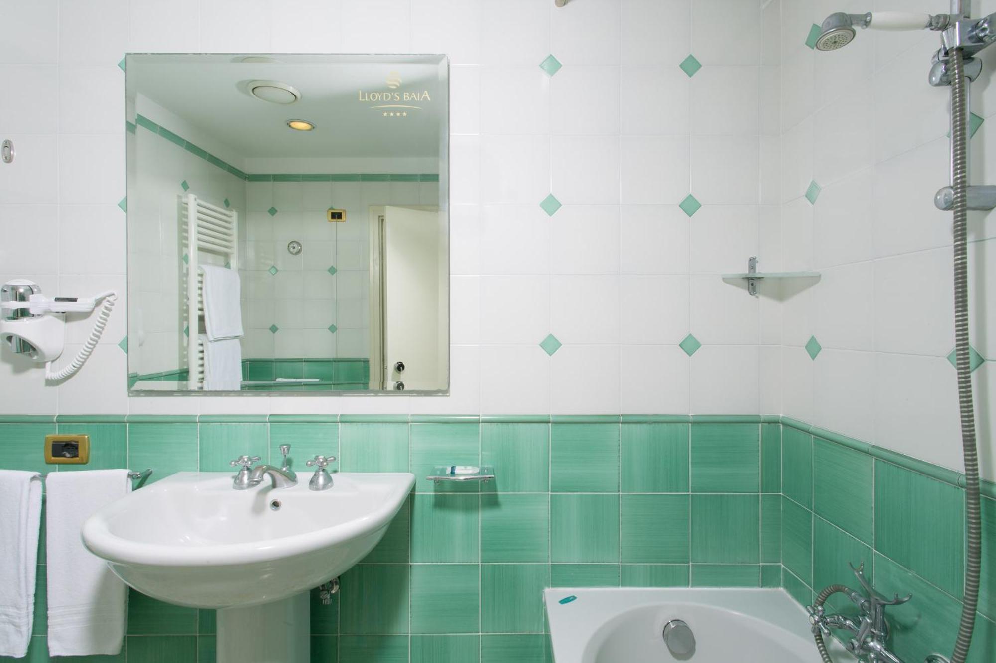 Double or Twin Room Partial Sea View