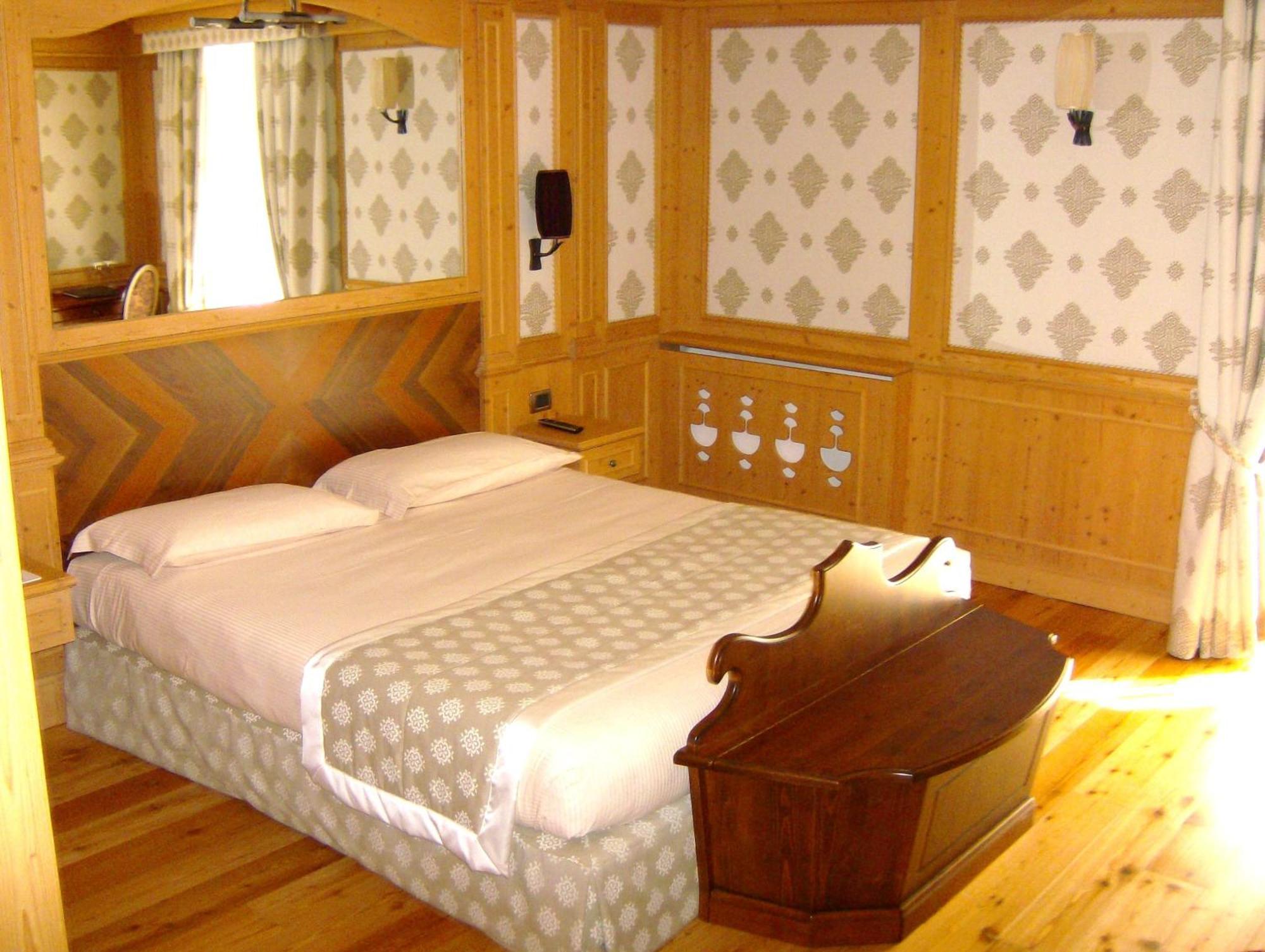 Classic Triple Room,1218249973:JPEG