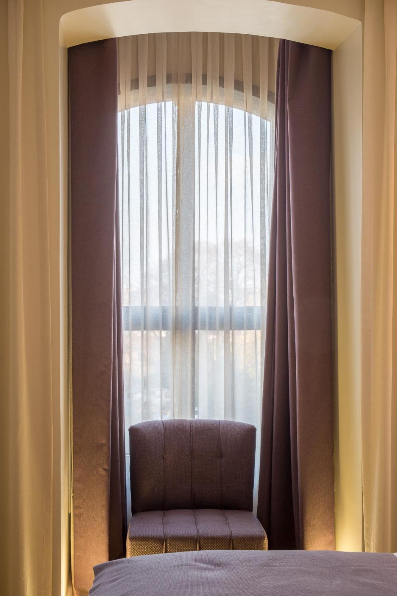 Deluxe Room City View