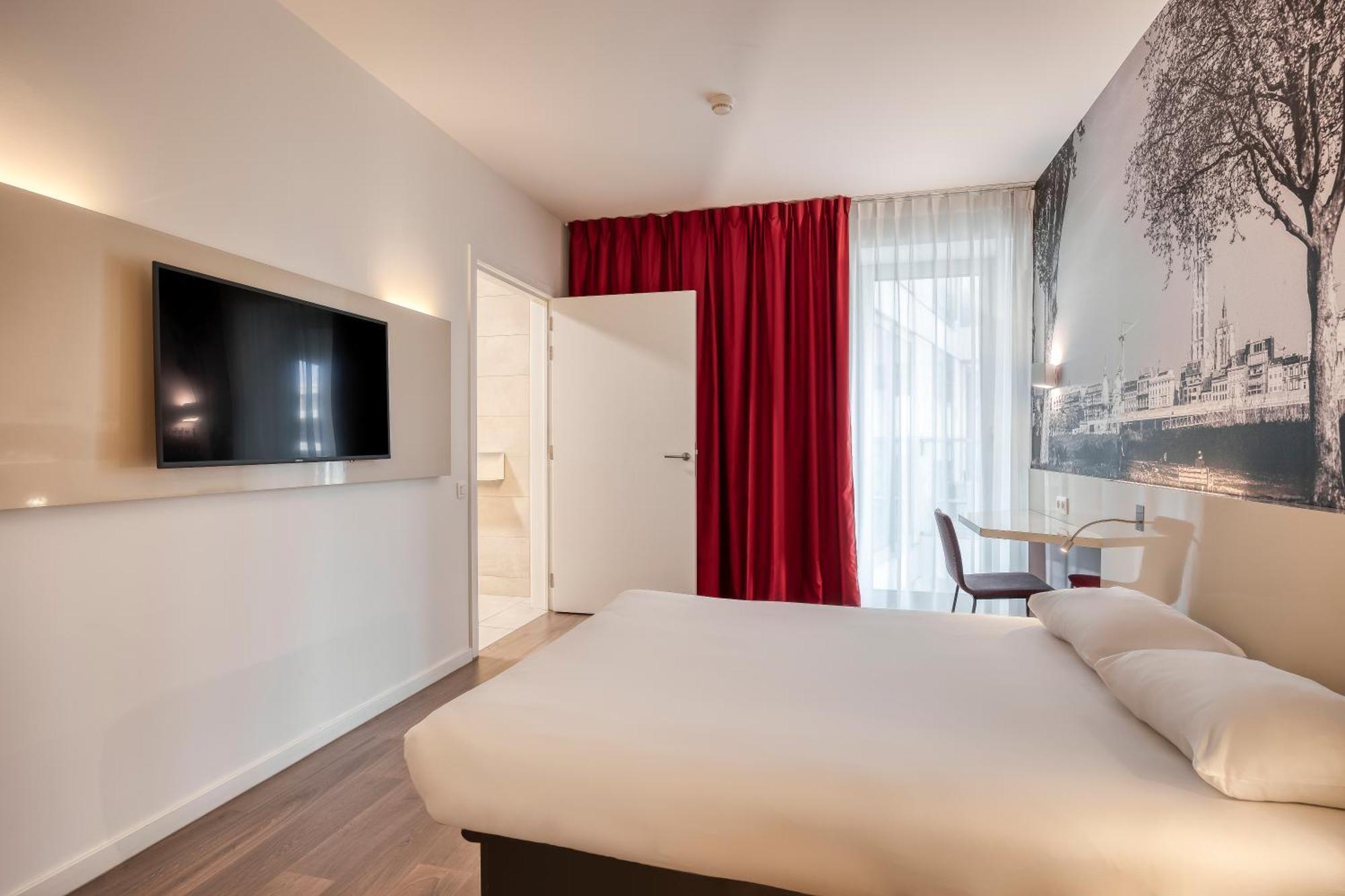 Double Room Wheelchair Accessible