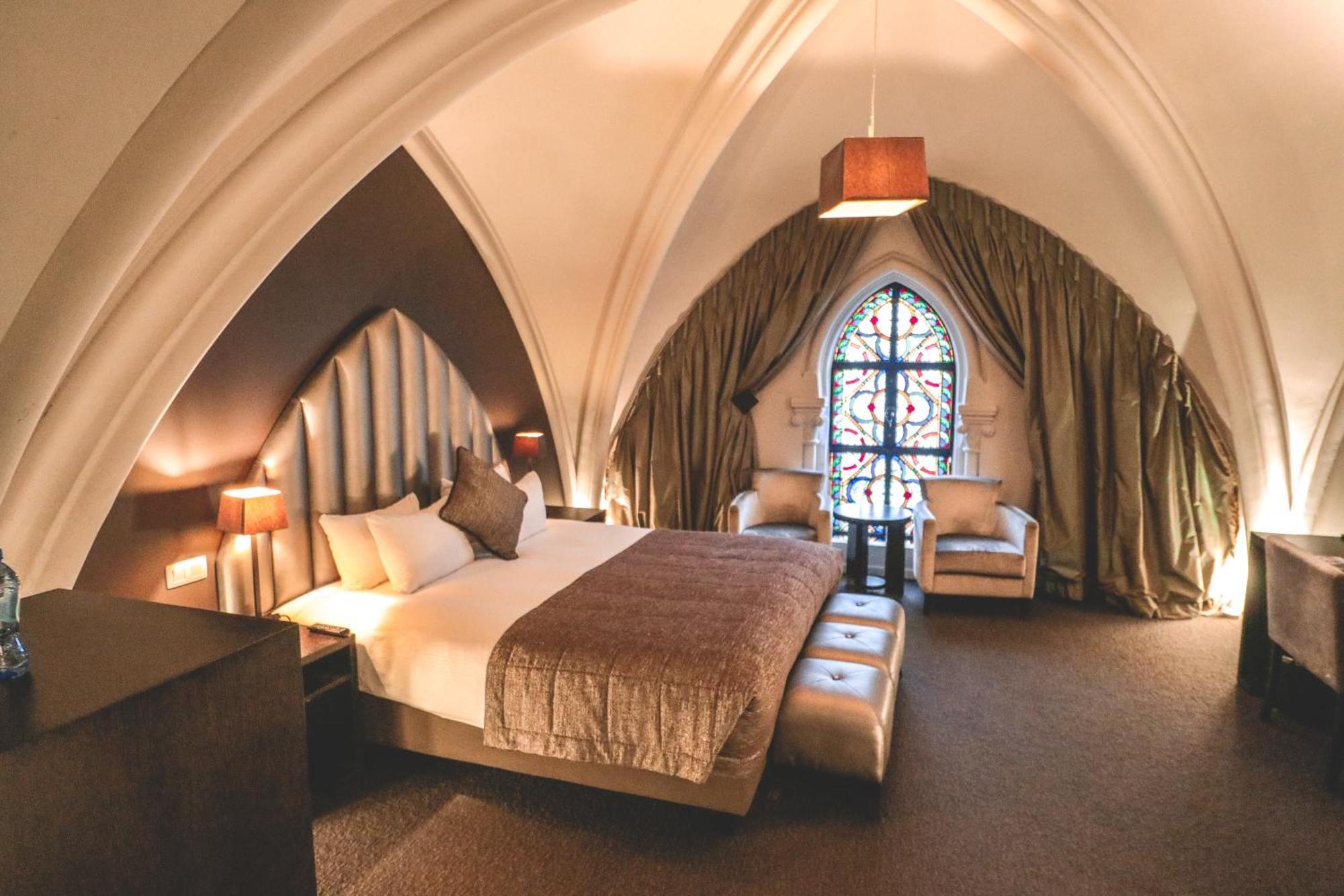 Deluxe Double Room Church area