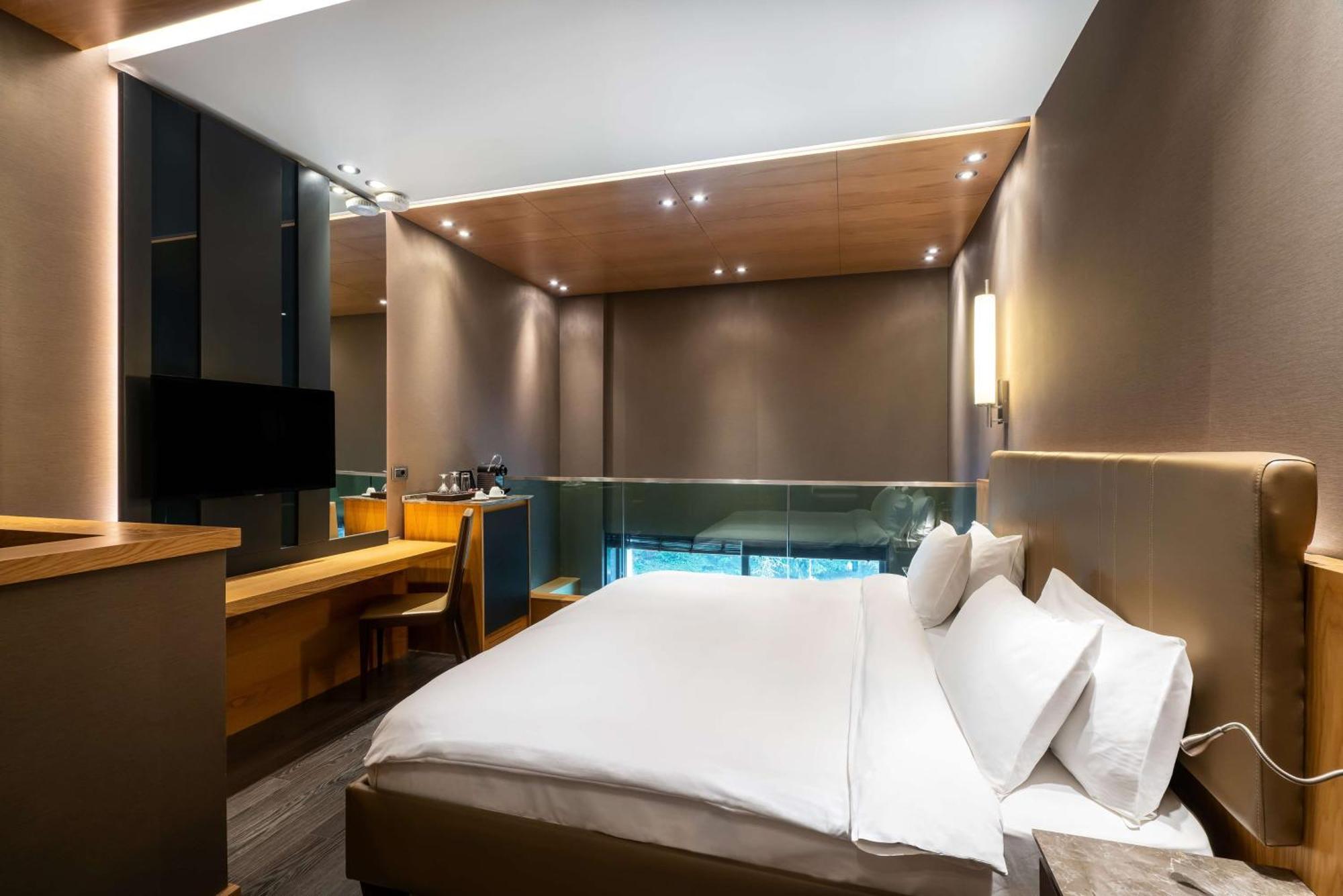 Loft Suite Jacuzzi