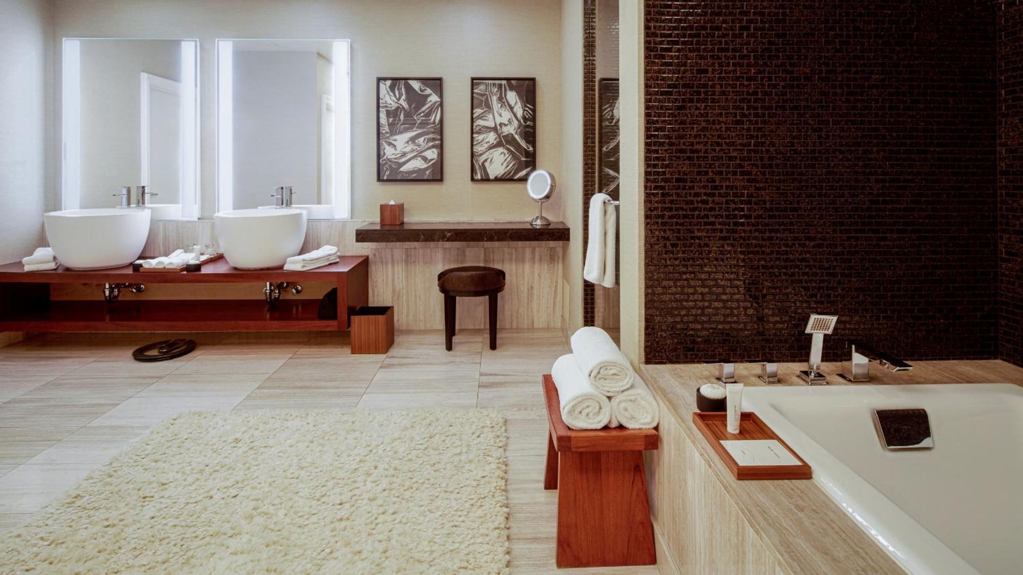 Hakone Suite Caesars Suites
