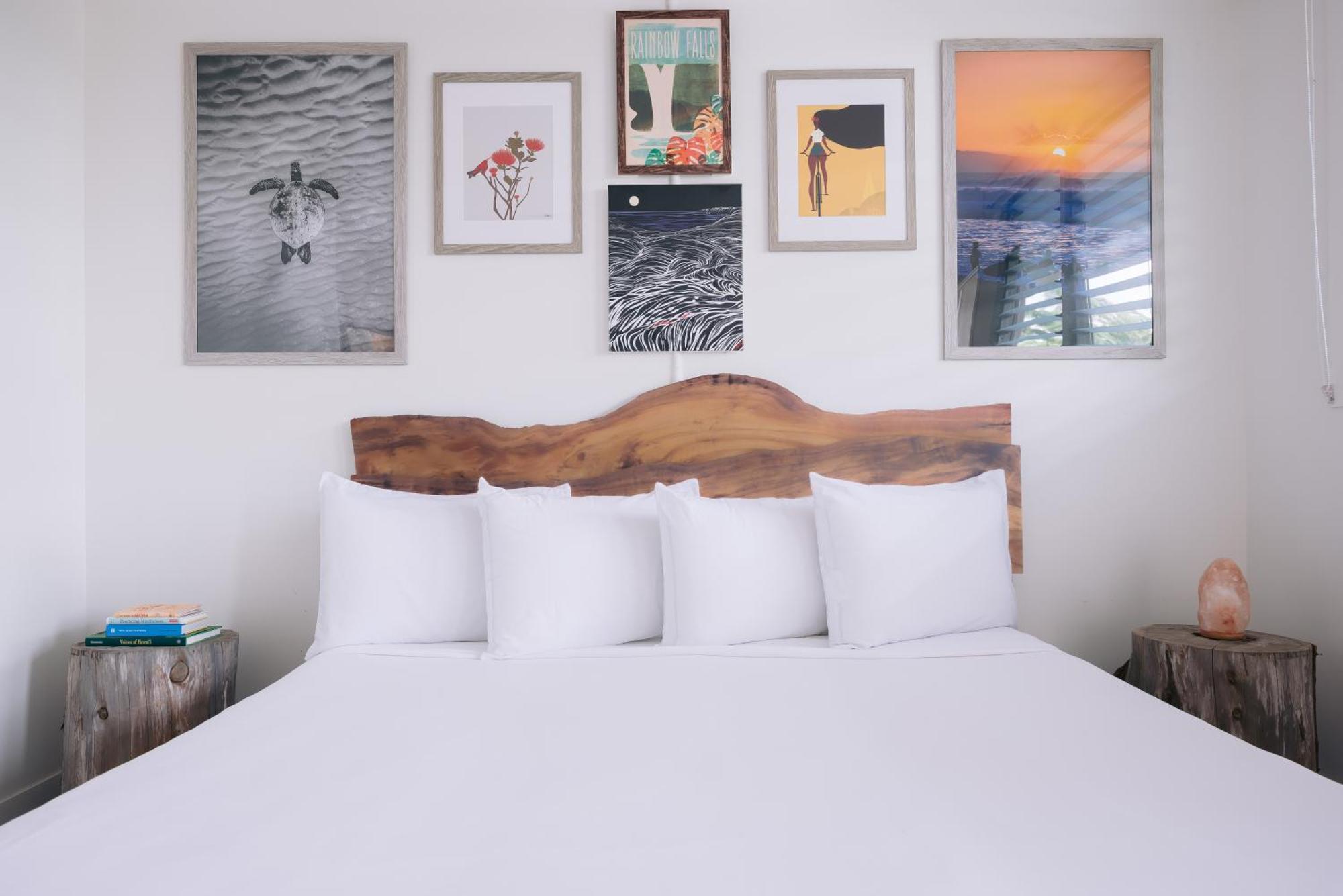 Zimmer mit Kingsize-Bett