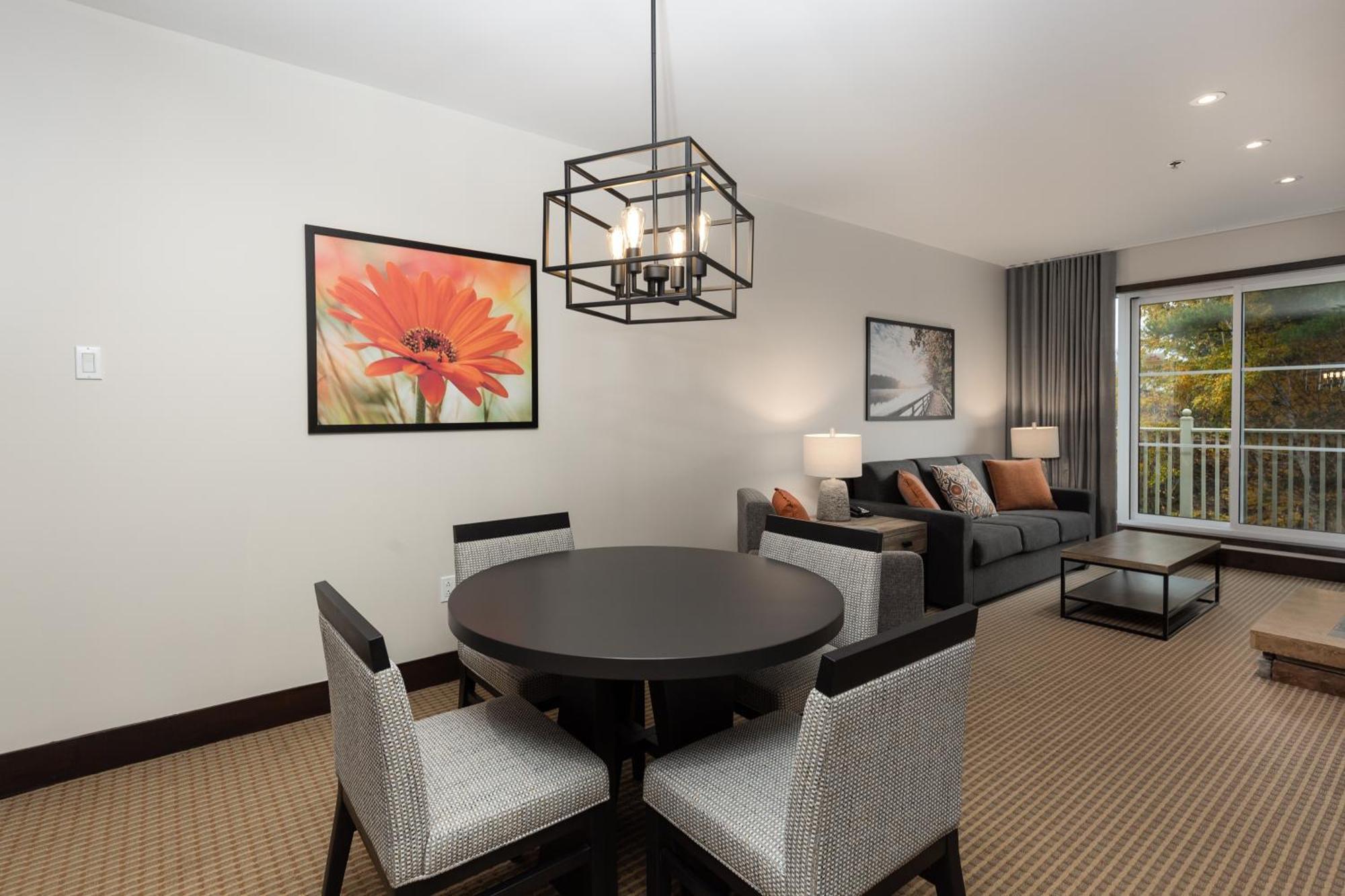 One-Bedroom Suite