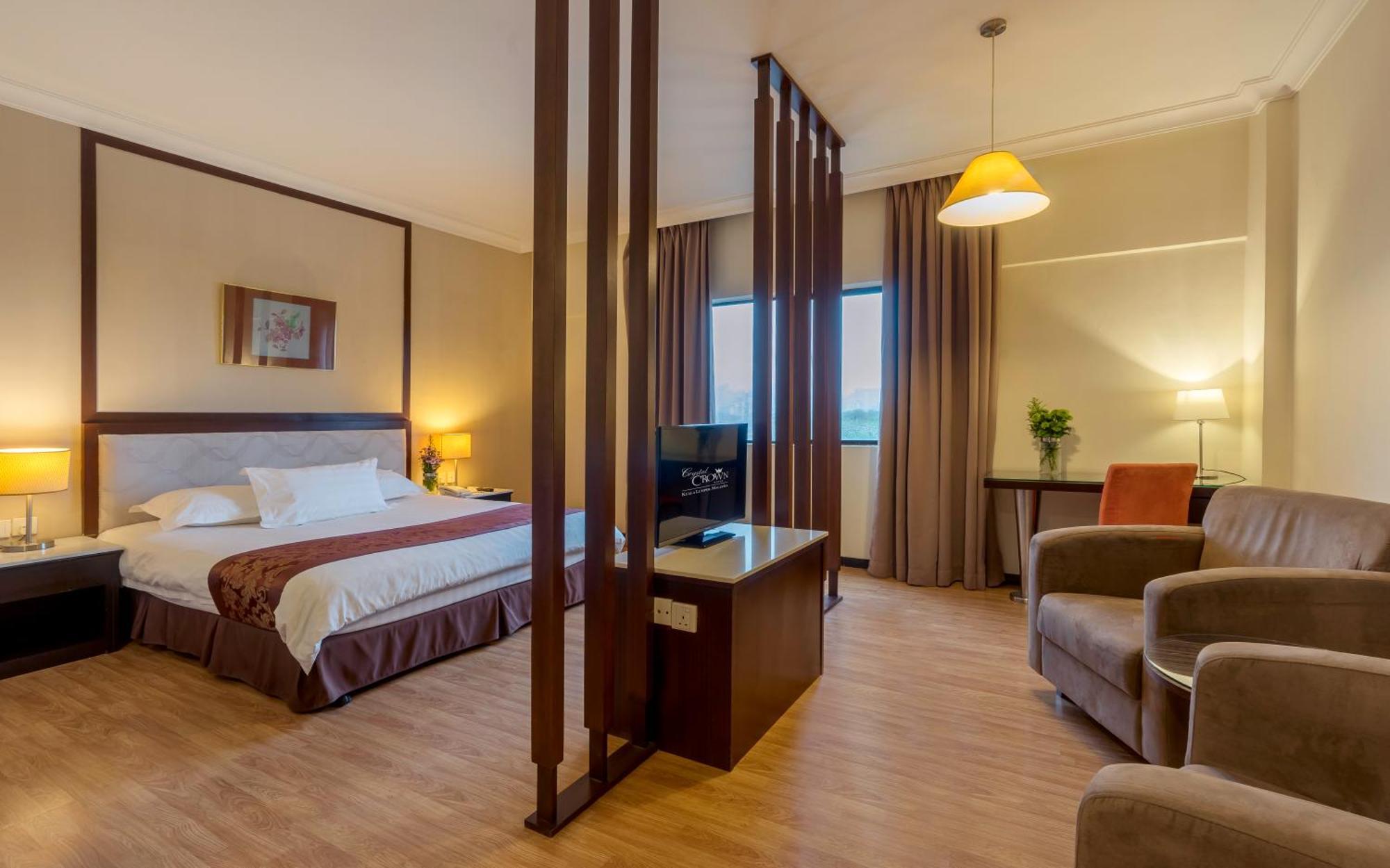 Deluxe King Room