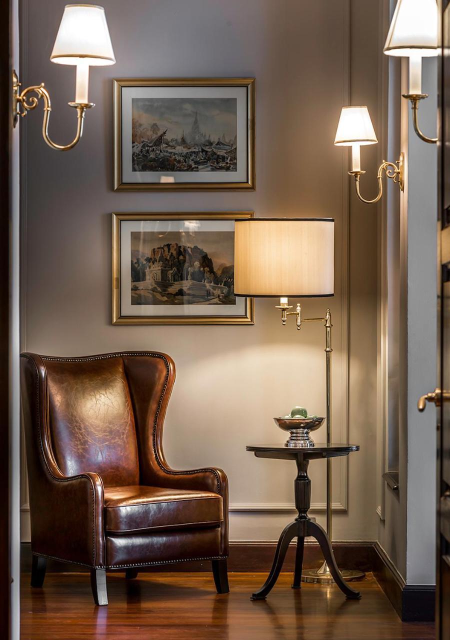 The Strand Suite
