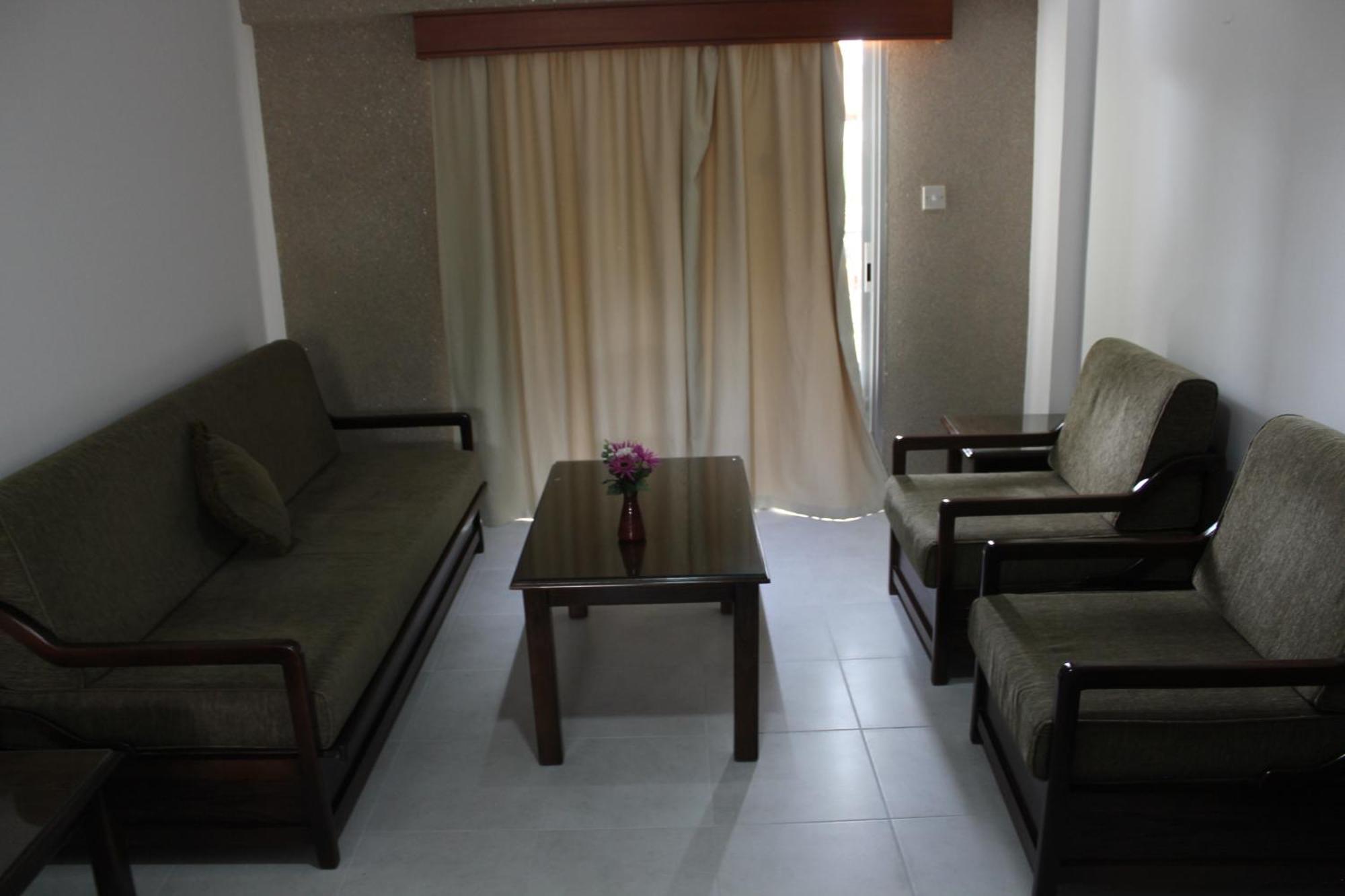 One-Bedroom Apartment Mountain View