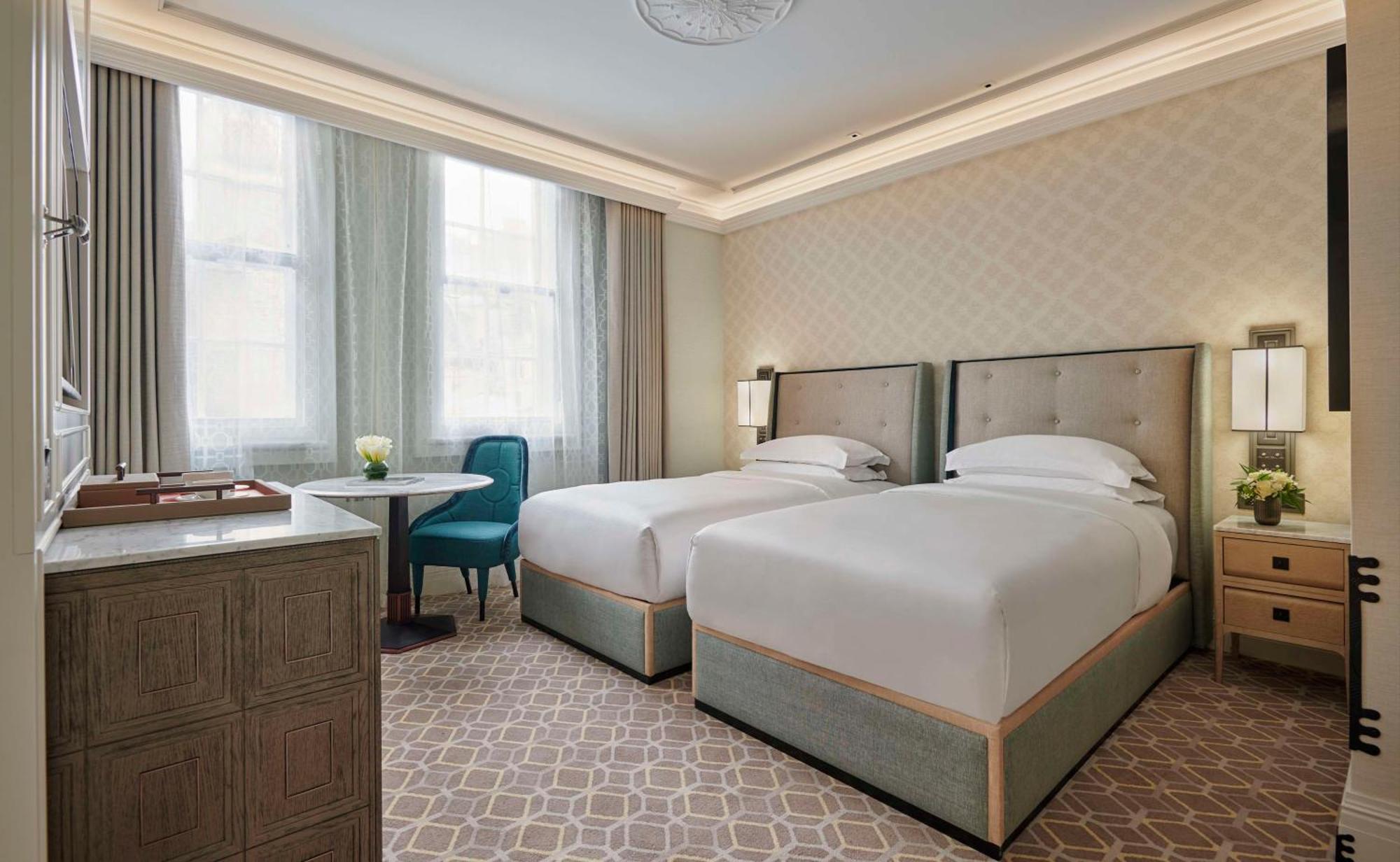 Twin Room,1545899380:JPEG