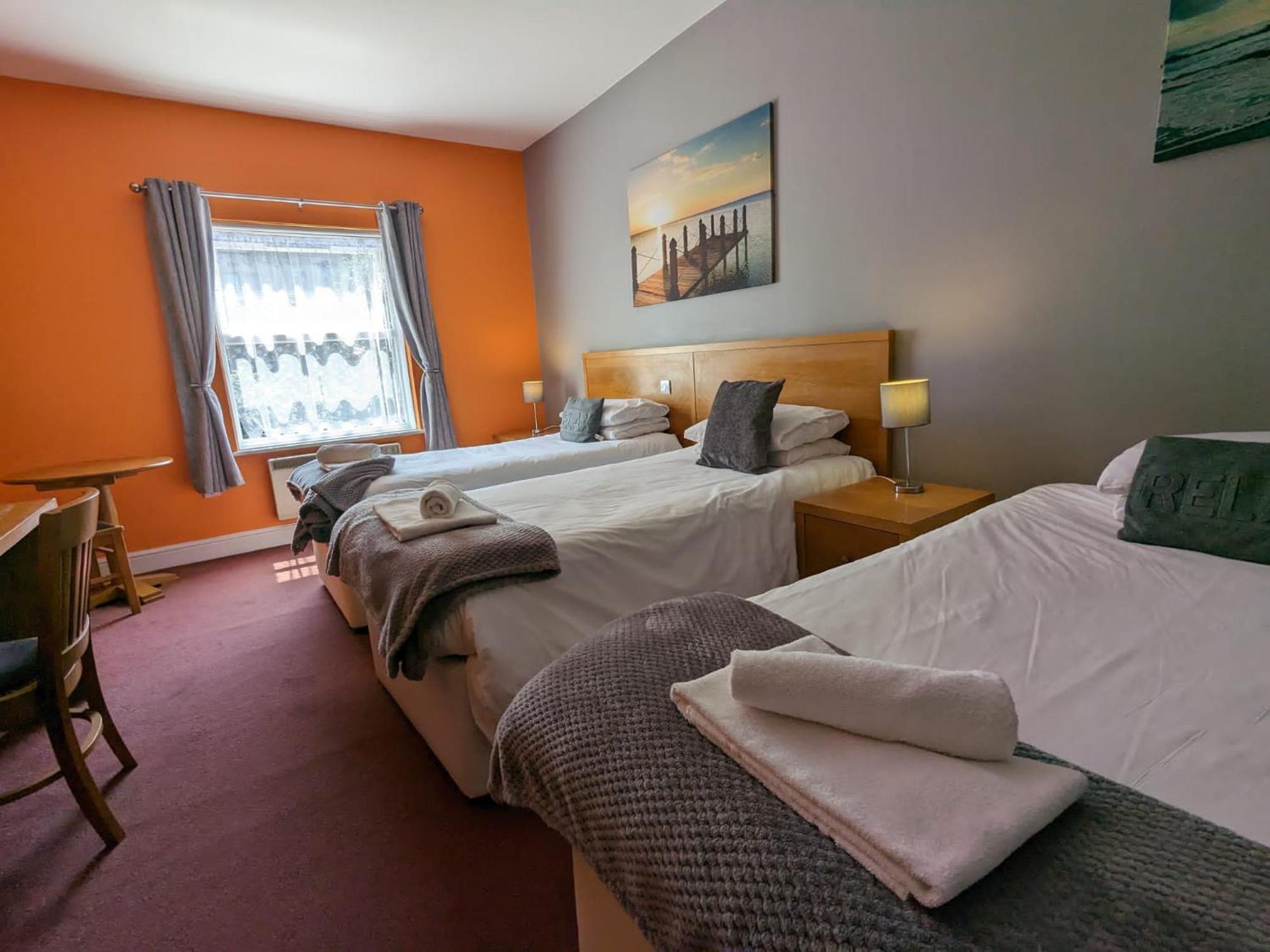 Triple Room,1552791961:JPEG