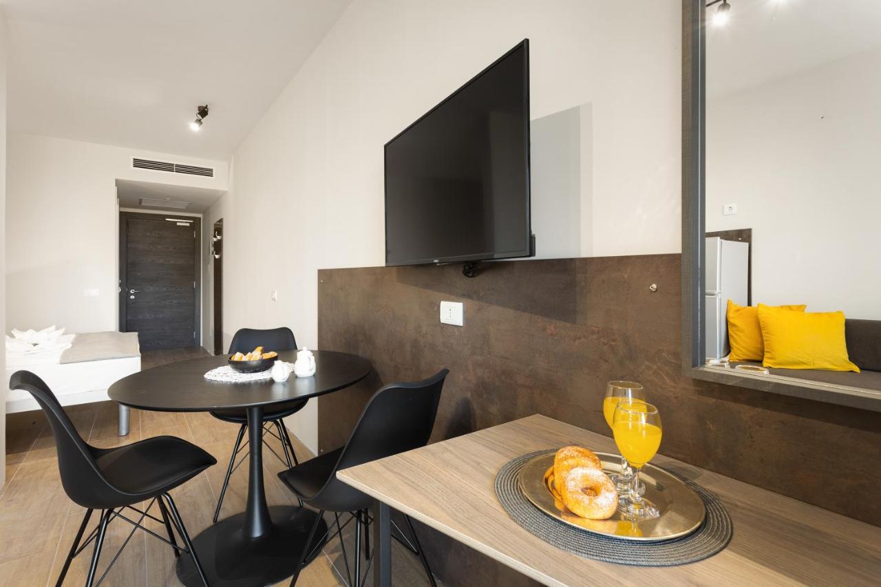 Studio Apartment Balcony