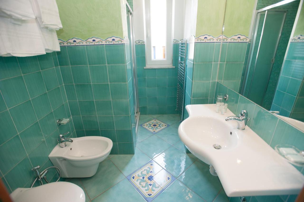 Double Room Mountain View