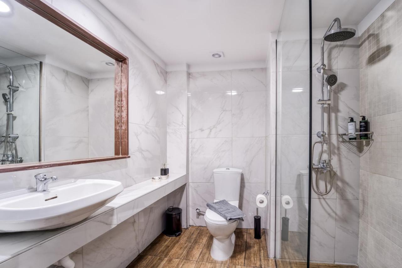 Double Room No Balcony