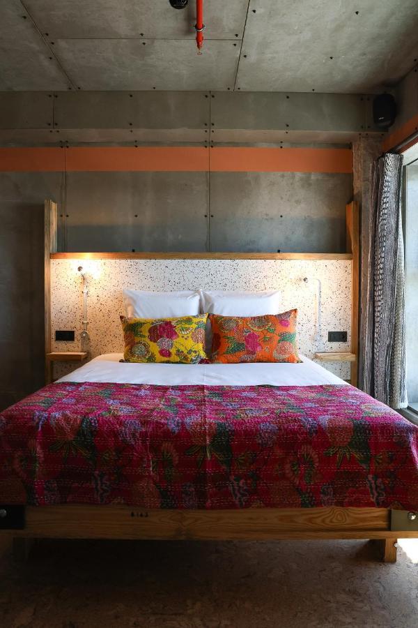 Quarto Duplo Standard