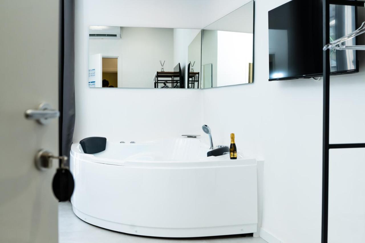 Double Room Spa Bath
