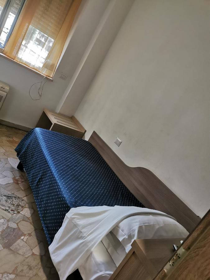 Chambre Simple avec Salle de Bains Privative