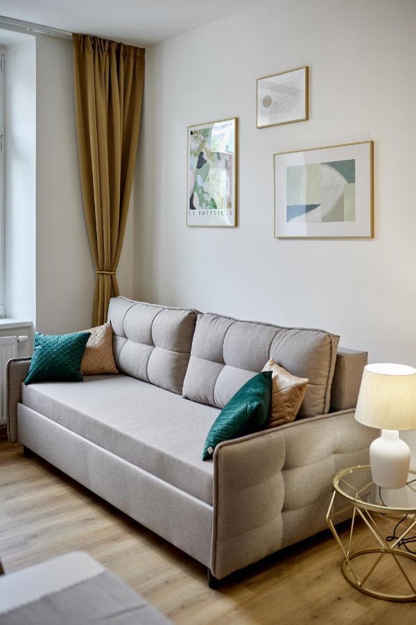 One-Bedroom Family Apartment