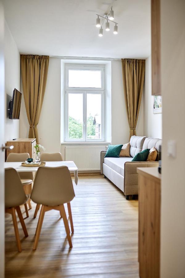 One-Bedroom Family Apartment
