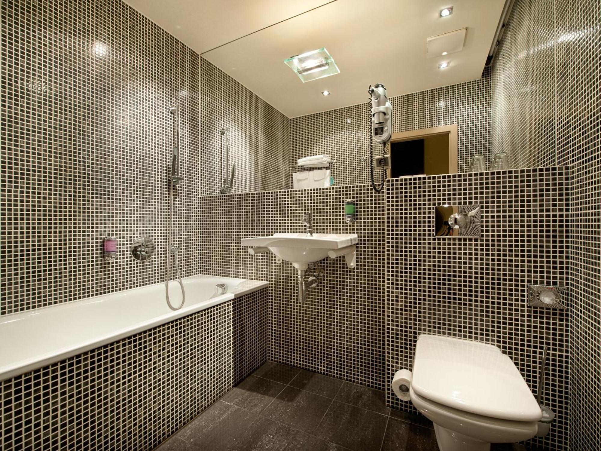 Single Room Terrace