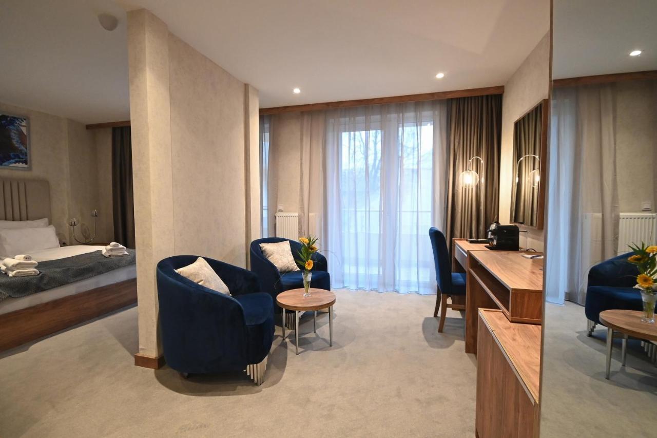 Deluxe Double Room Balcony