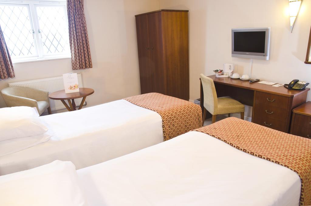 Standard Double or Twin Room,146914778:JPEG