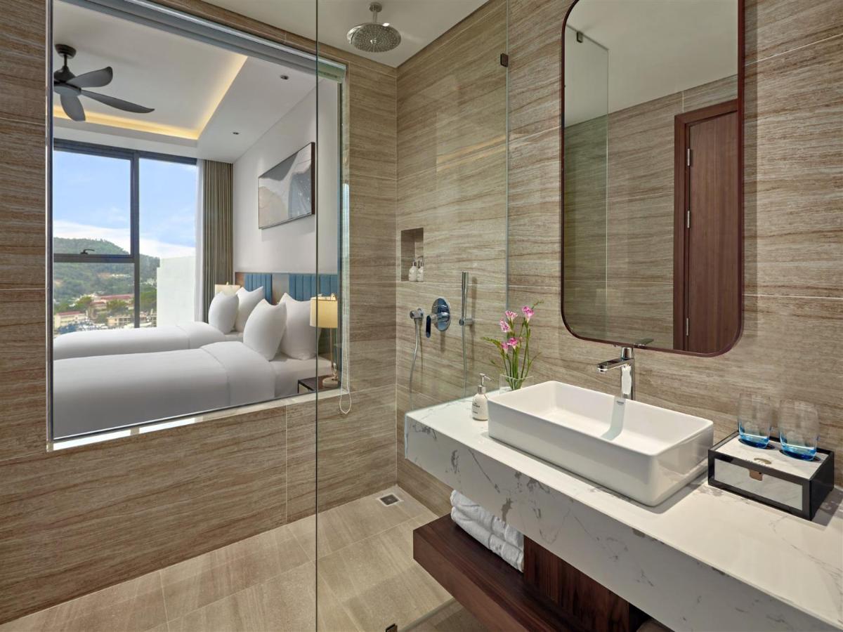 Deluxe Twin Room City View