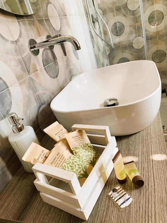 Queen Room Spa Bath