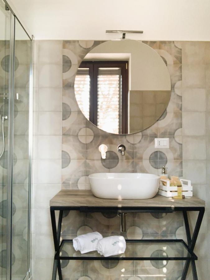 Queen Room Spa Bath