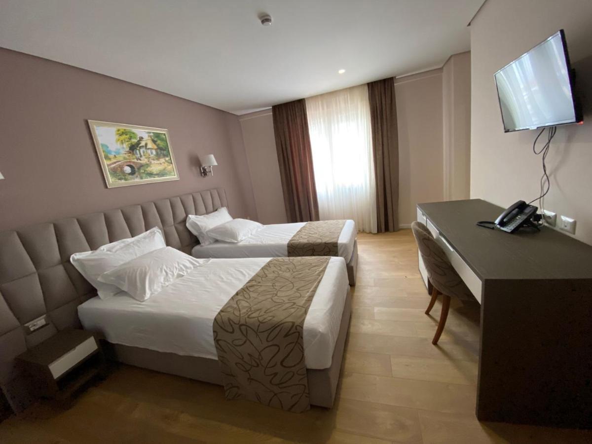Camera Doppia con Letti Singoli con Balcone