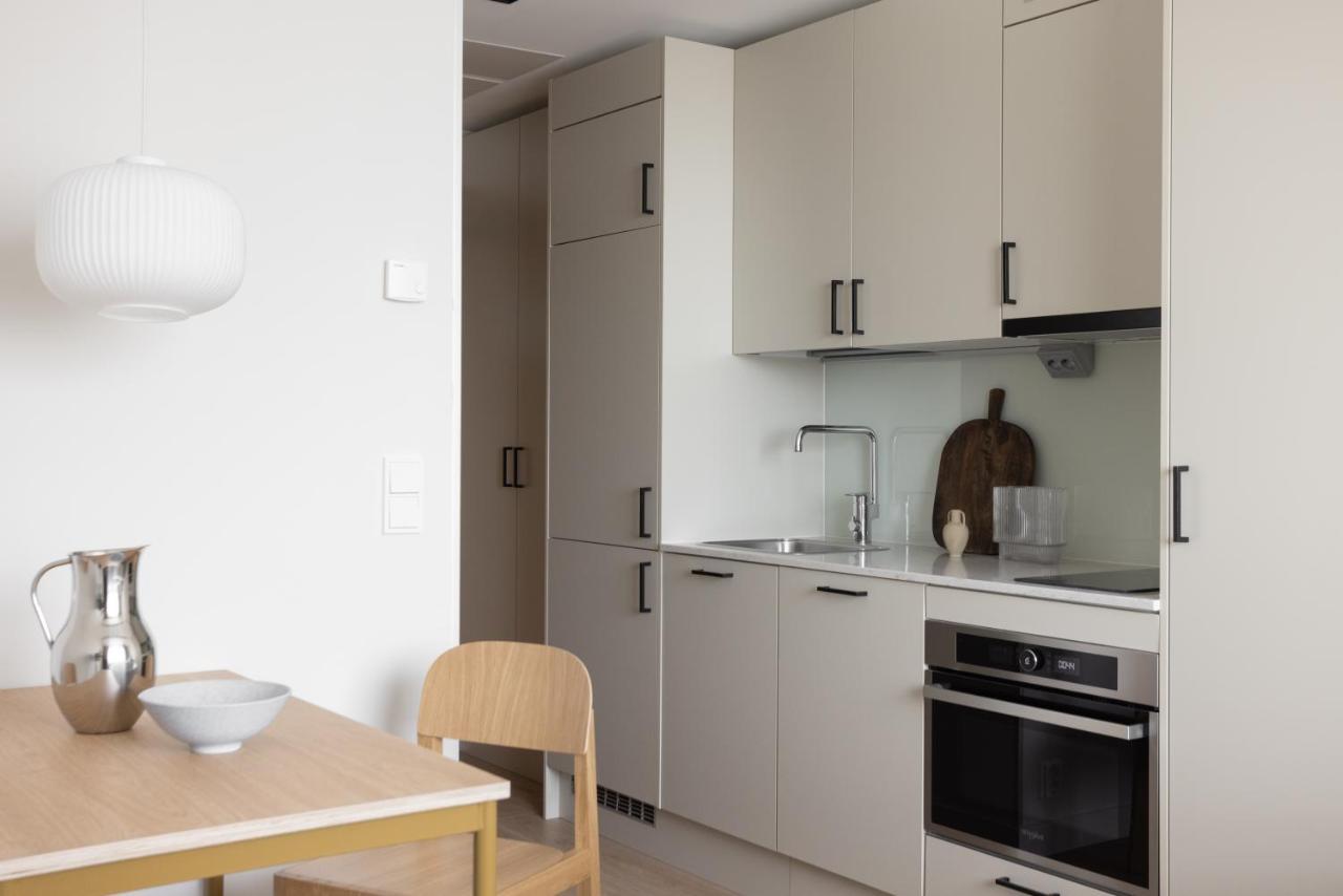 Compact-studio upper floor