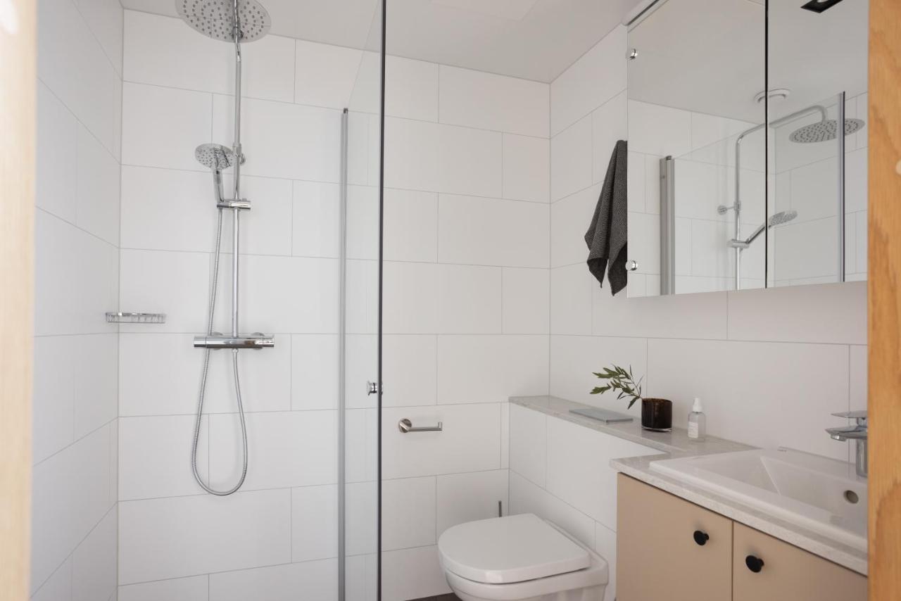 Compact-studio upper floor