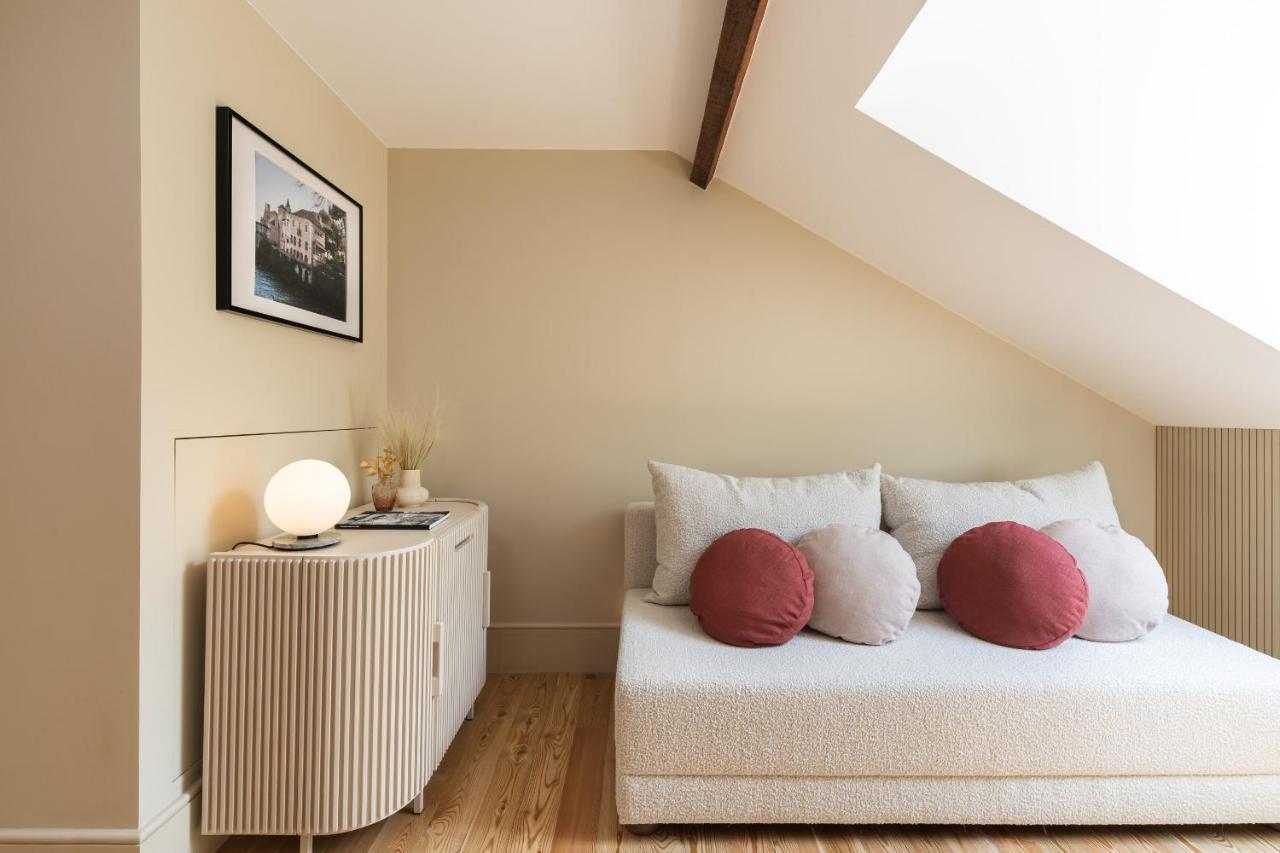 Attic Room Park View