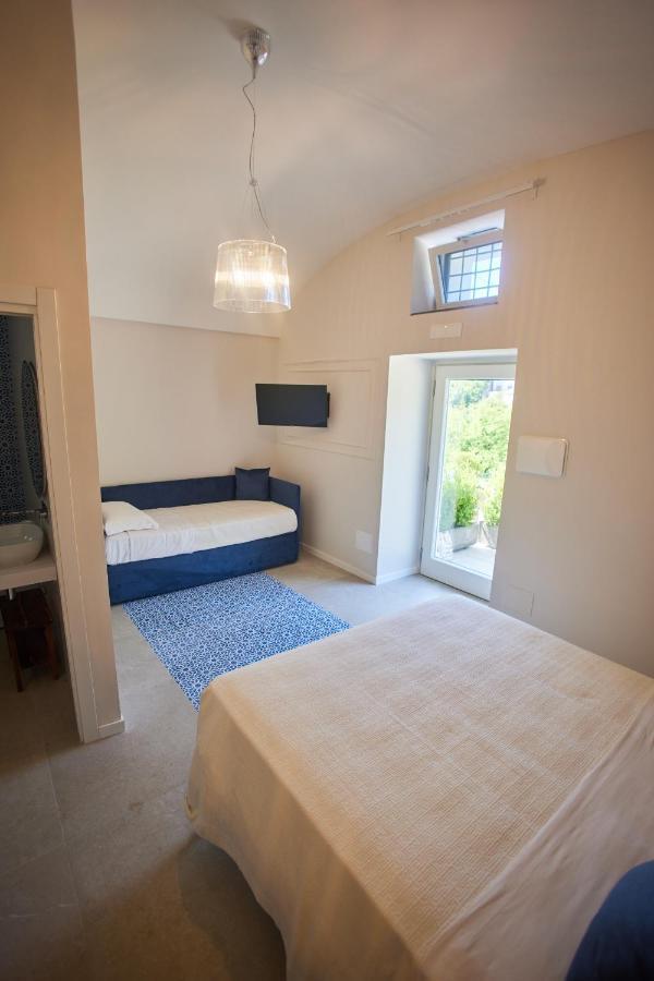 King Suite Spa Bath