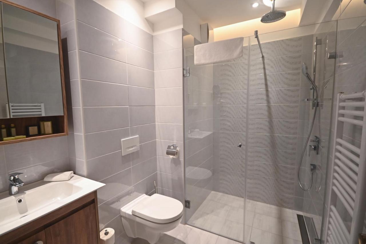 Deluxe Double Room Balcony