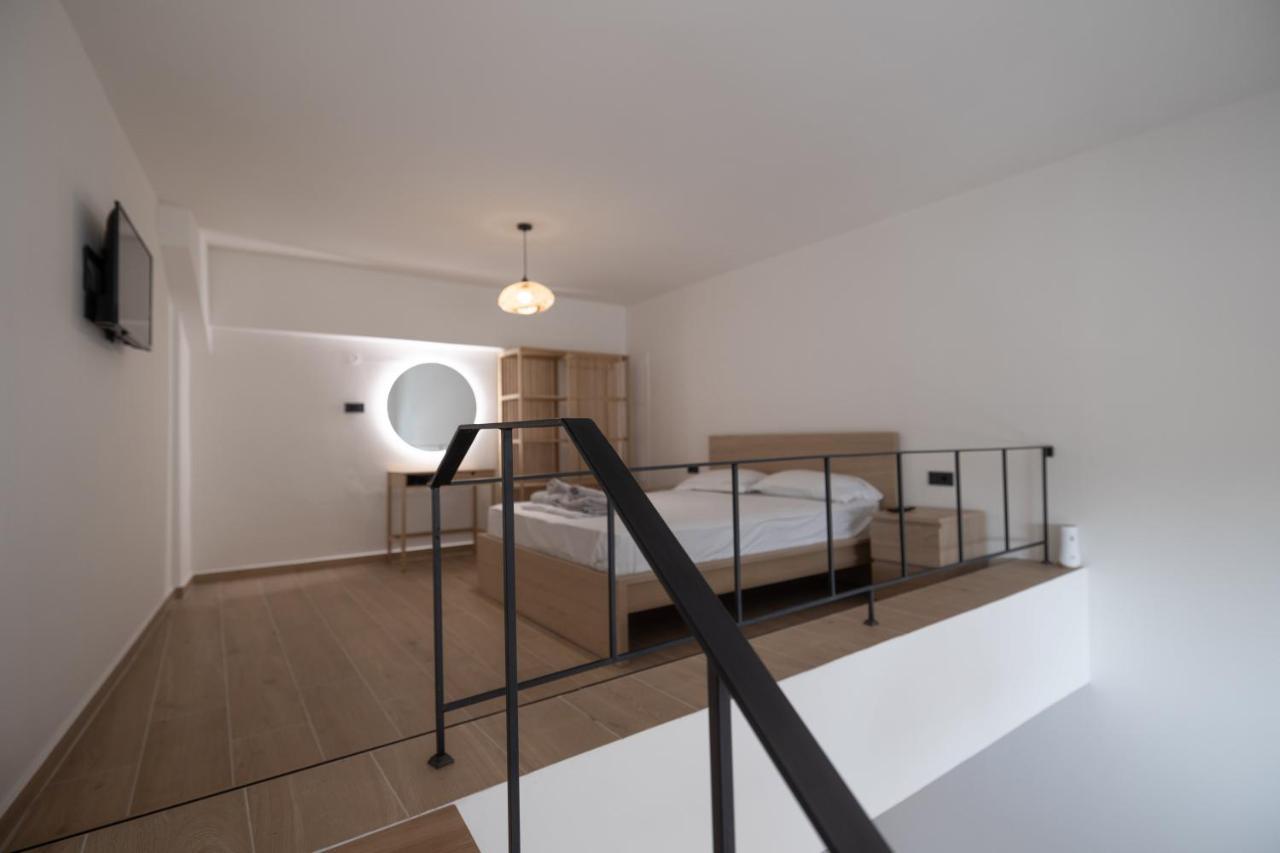 Superior Apartment,1470795791:JPEG