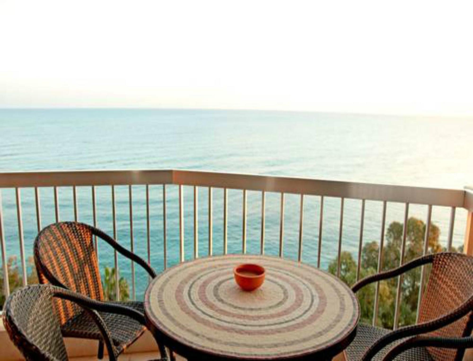 Standard Double or Twin Room Sea View