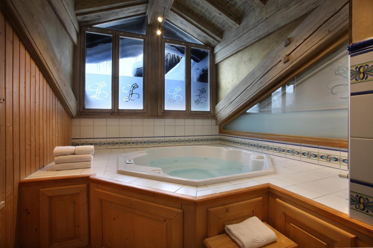 Luxury Two-Bedroom Apartment