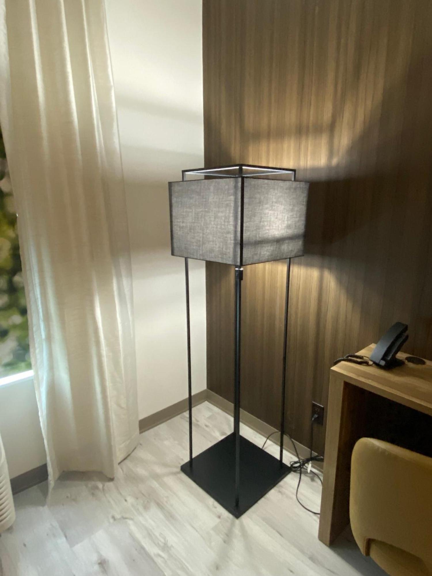 Double room 2 Queen Beds Deluxe Non-Smoking