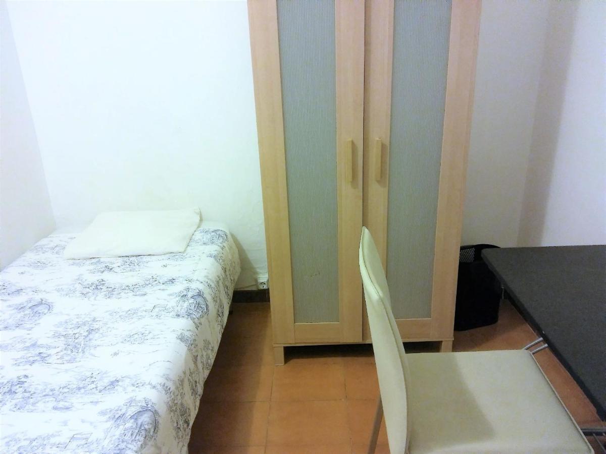 Budget Single Room,1580636475:JPEG