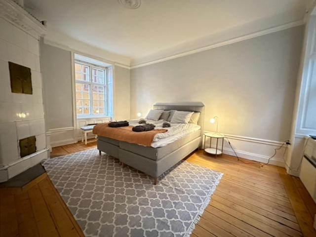 One-Bedroom Apartment,1484710655:JPEG