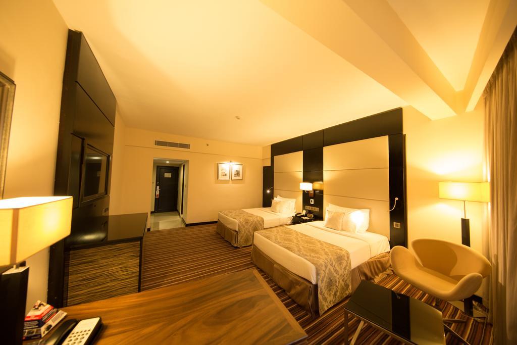 Deluxe Twin Room Two Double Beds