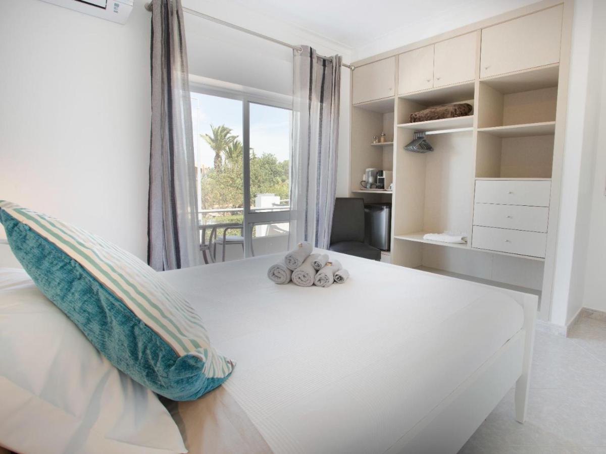 Comfort Queen Room